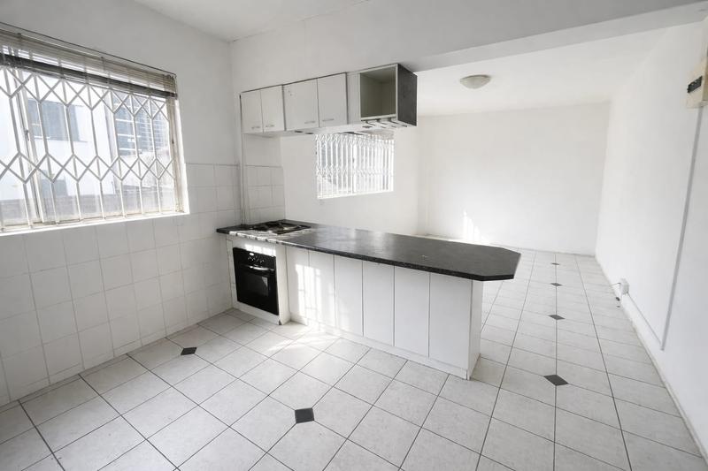 1 Bedroom Property for Sale in Green Point Western Cape